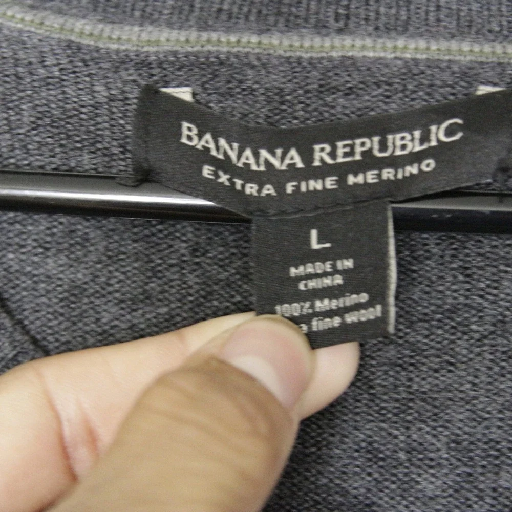 Banana Republic Men‎ Extra Fine Merino Wool V Neck Sweater Dark Gray Size L